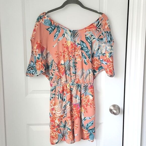 BCBG Maxazria Coral Tropical Floral Romper - Size XS - Picture 3 of 15